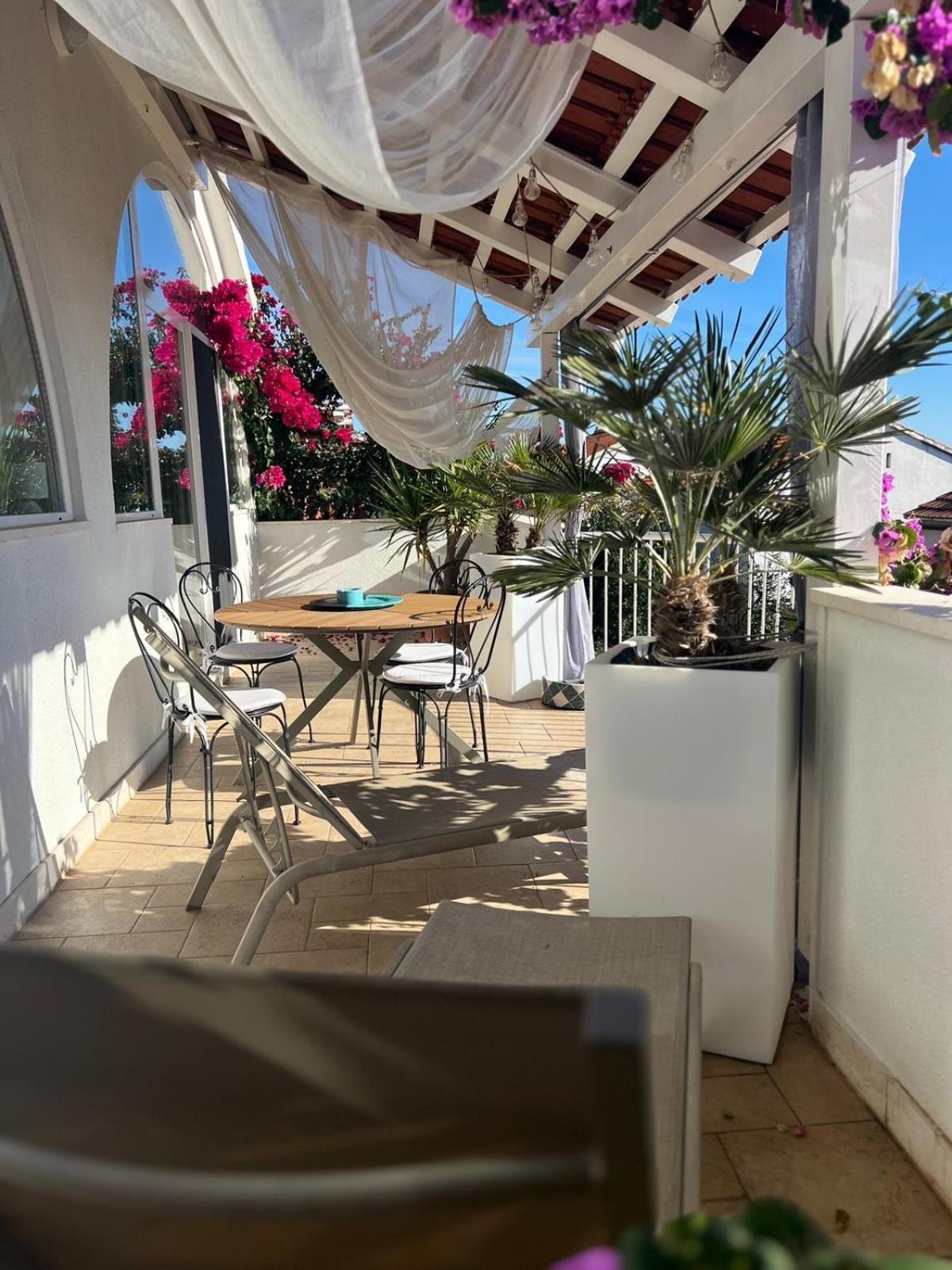 Trogir Ciovo Big Seaview Apartment Near The Sea Exterior foto